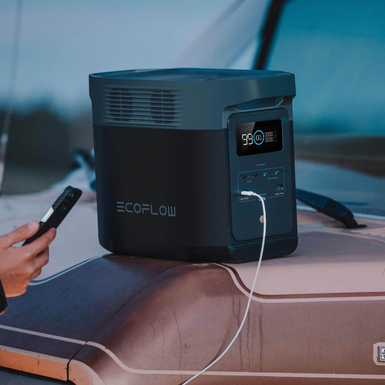 EcoFlow DELTA 2 (950) Portable Power Station + Alternator Charger